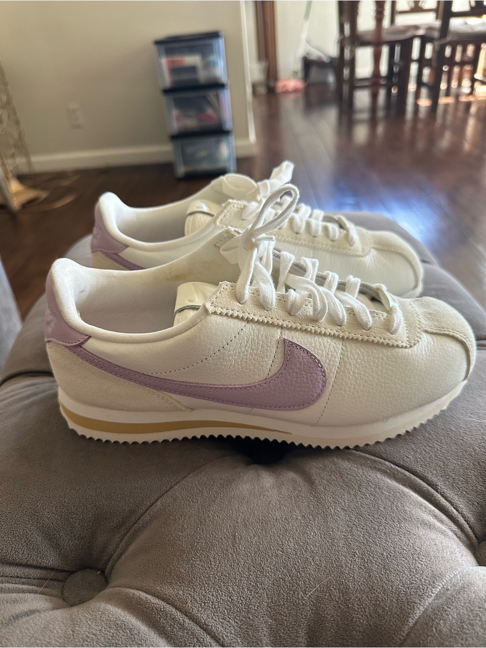 Nike White Leather Sneakers with Lavender Swoosh